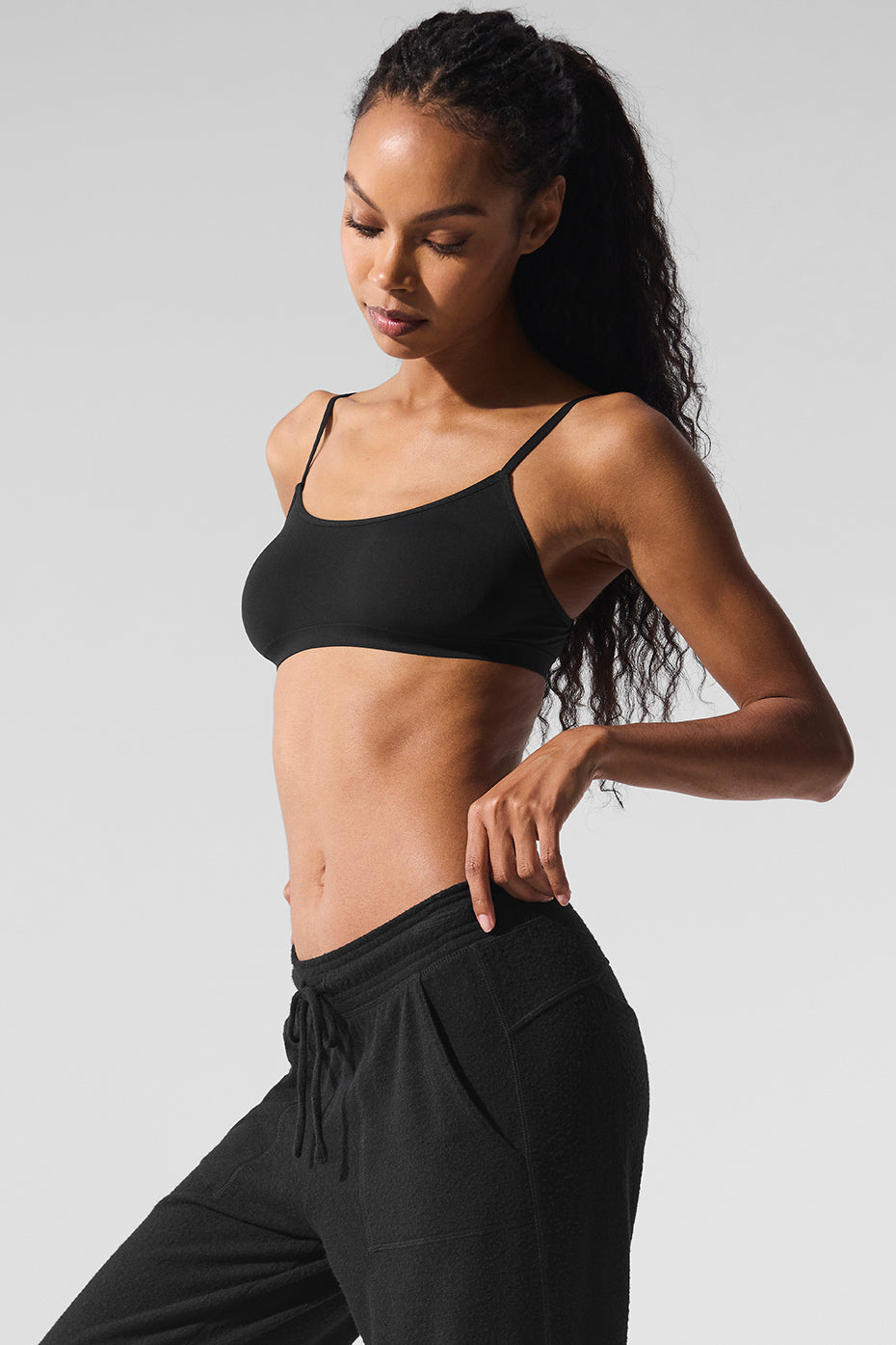 Sheer Glow Sports Bra — Black