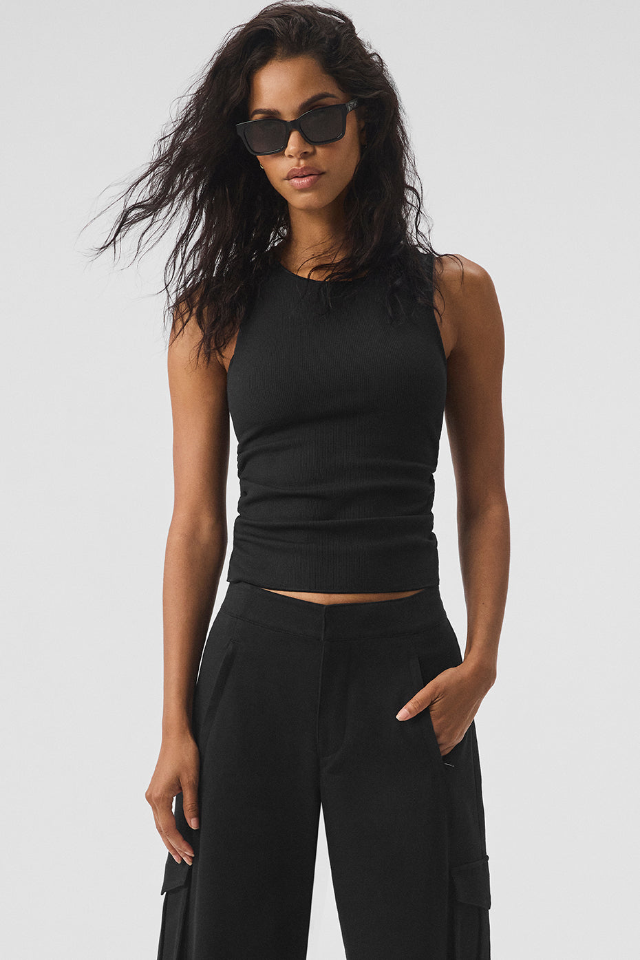 Ribbed En Pointe Tank Top — Black