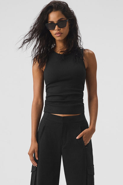 Ribbed En Pointe Tank Top — Black