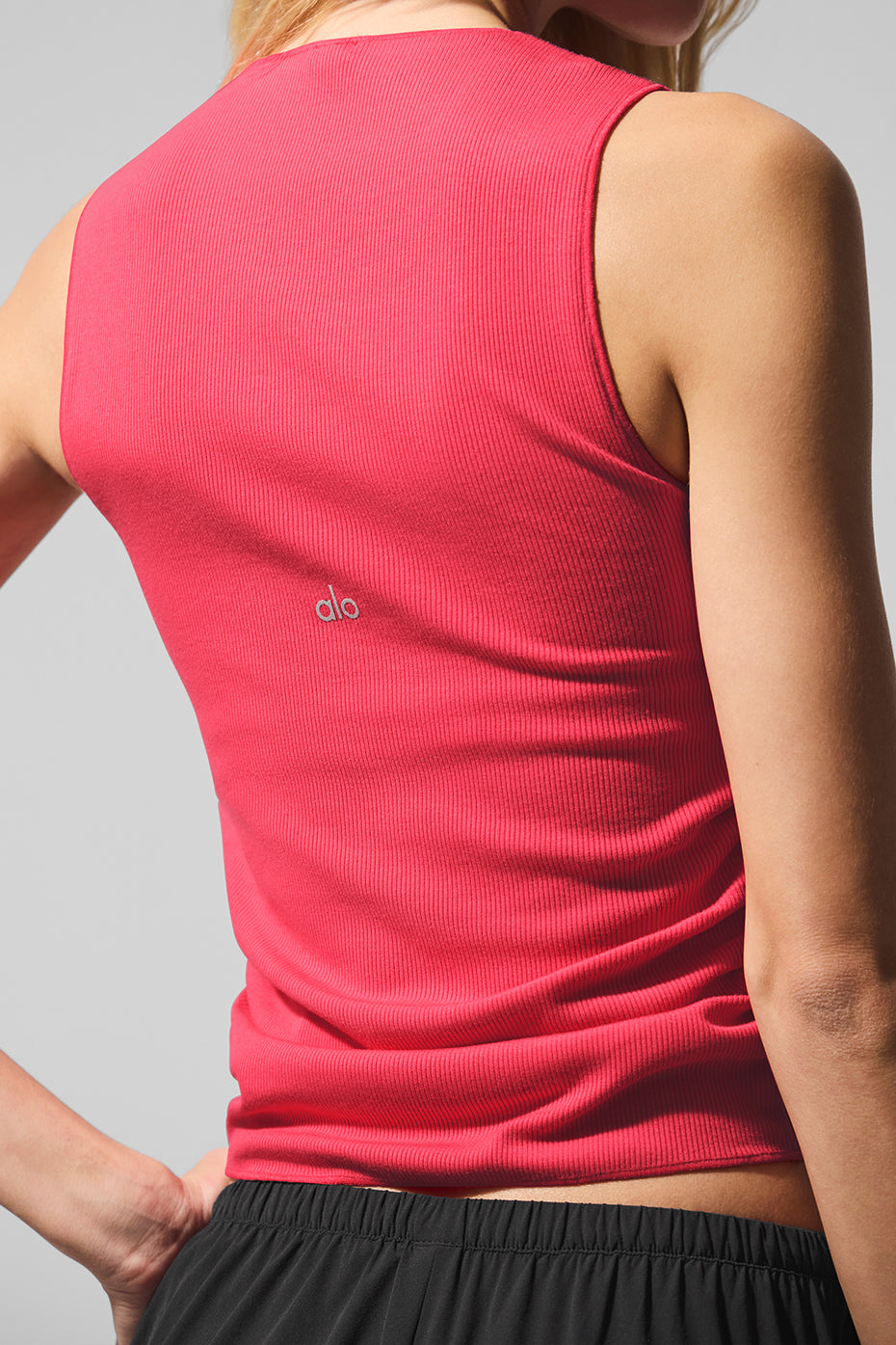 Ribbed En Pointe Tank Top — Candy Red