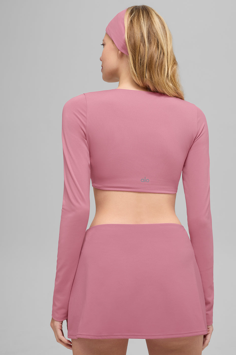 SculptSoft Precision Fit Long‑Sleeve Sports Bra — Pink Wild Rose